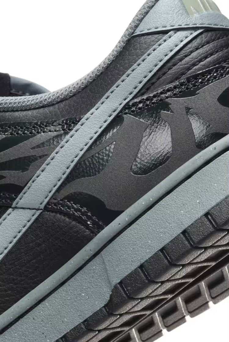 Nike Dunk Low Retro QS "Berlin"