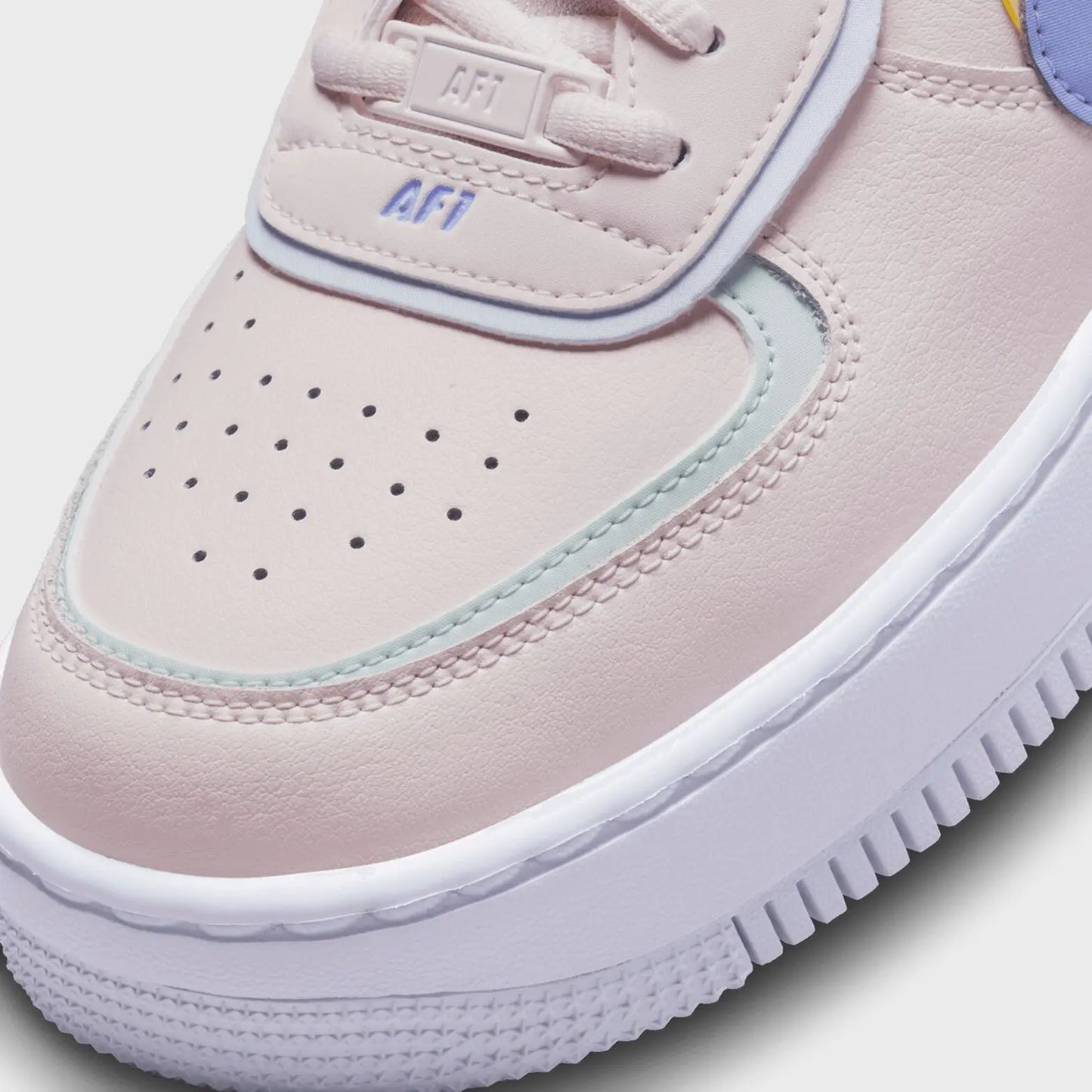 Nike Air Force 1 Shadow “Soft Pink”