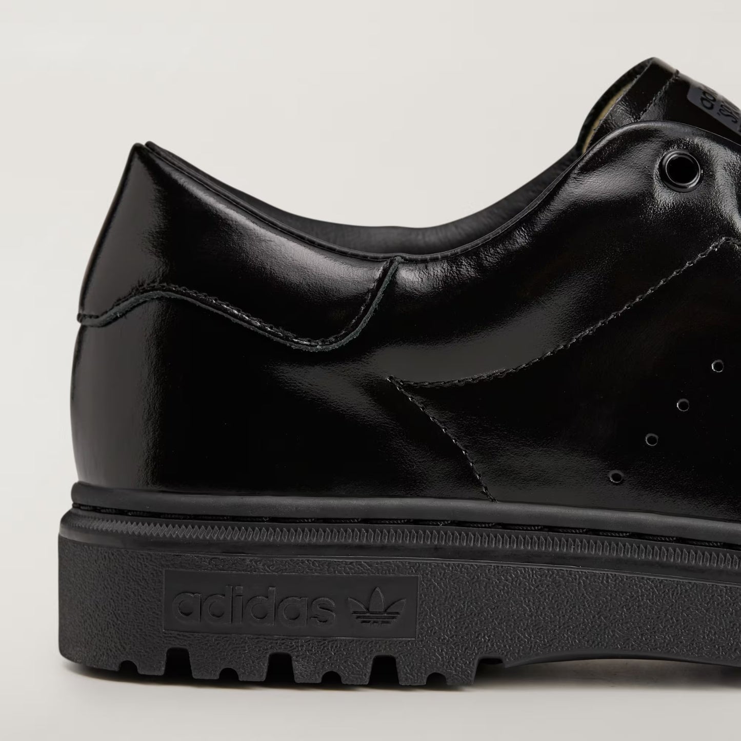 Adidas x Spongebob Stan Smith Freizeit “Core Black”