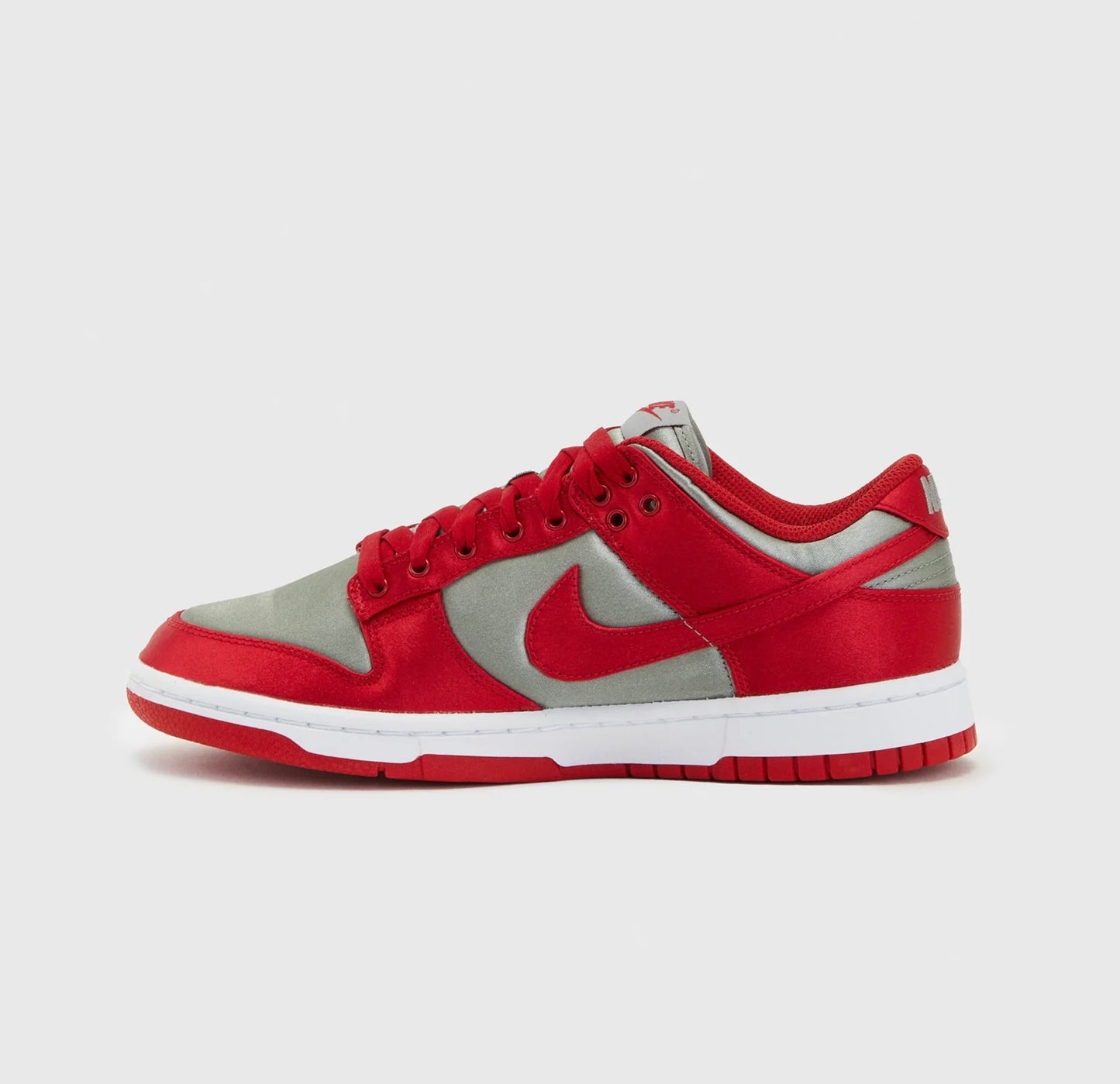 Nike Dunk Low ESS SNKR “Satin UNLV”
