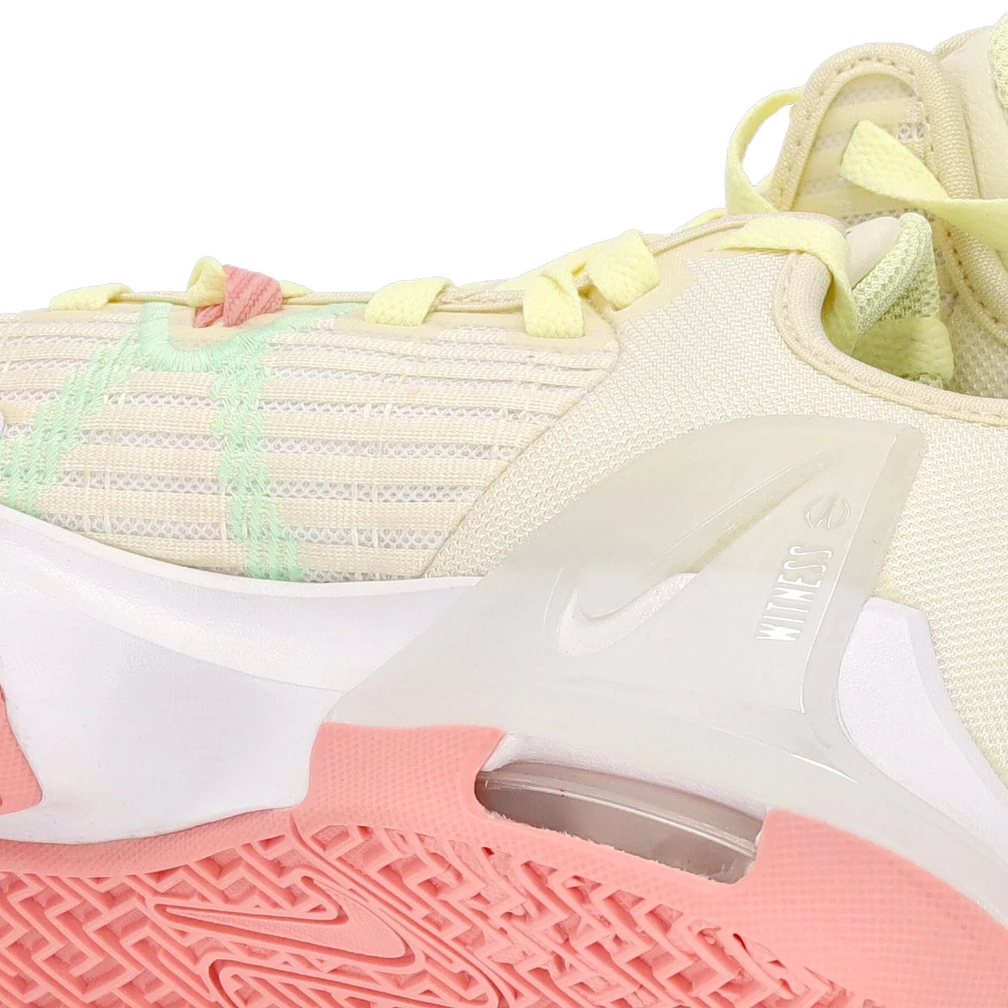 Nike LeBron Witness 6 “Easter”