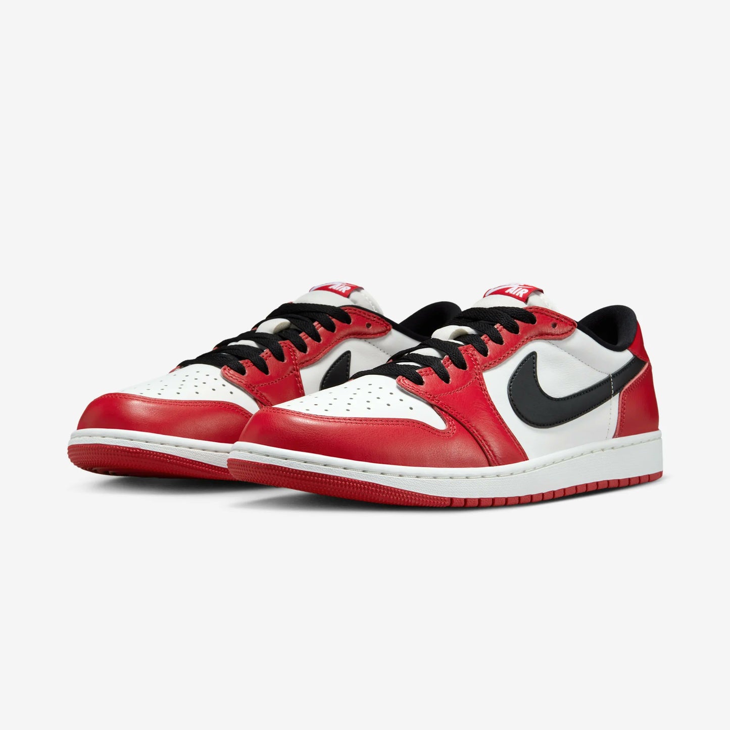 Jordan 1 Retro Low OG "Chicago"