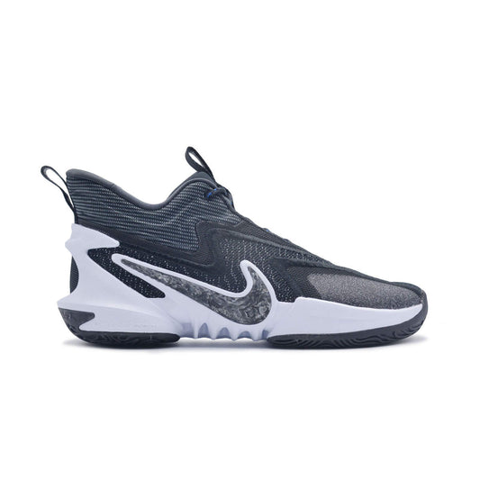 Nike Cosmic Unity 2 “Blackout”