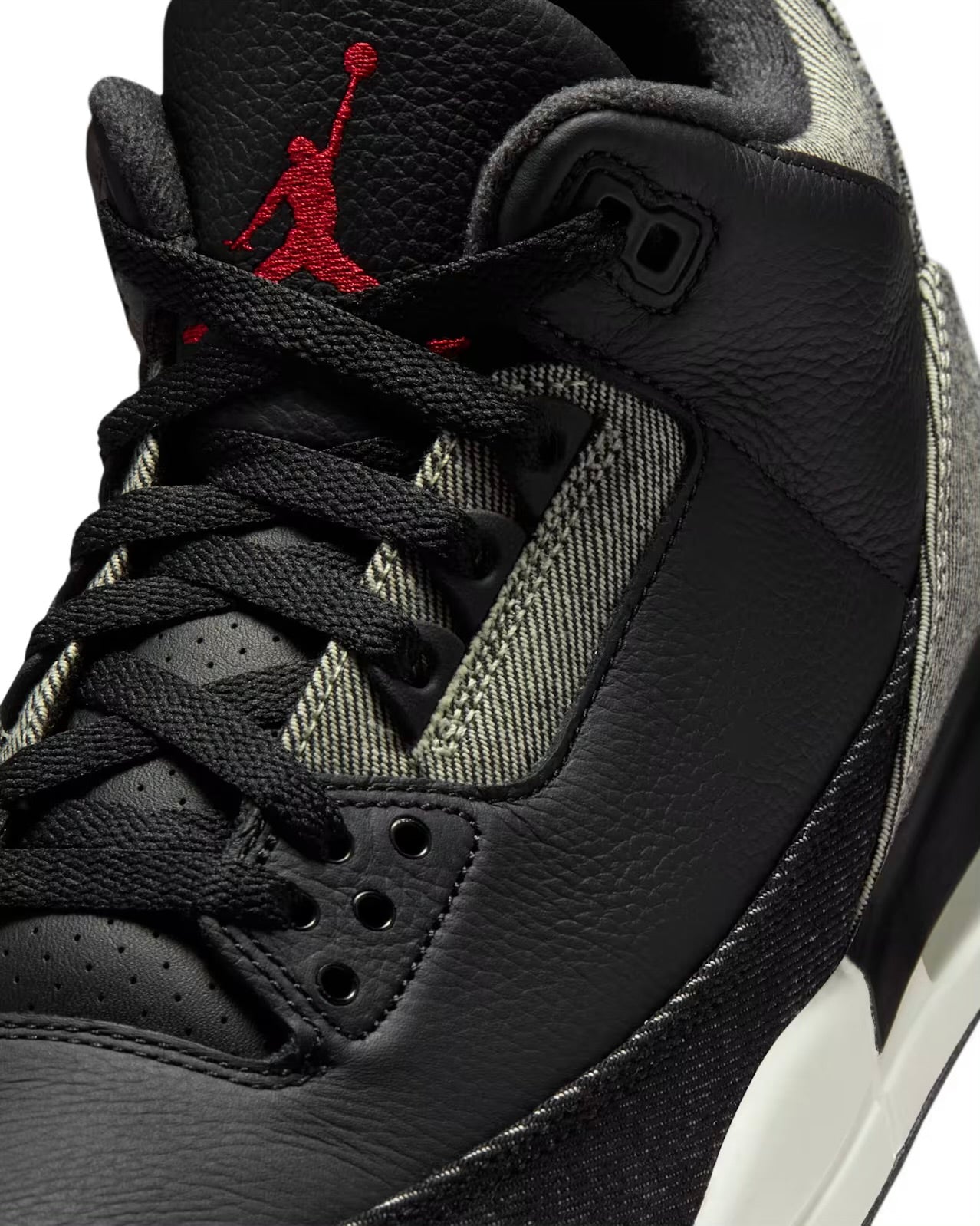 Jordan x Levi's® 3 “Denim”