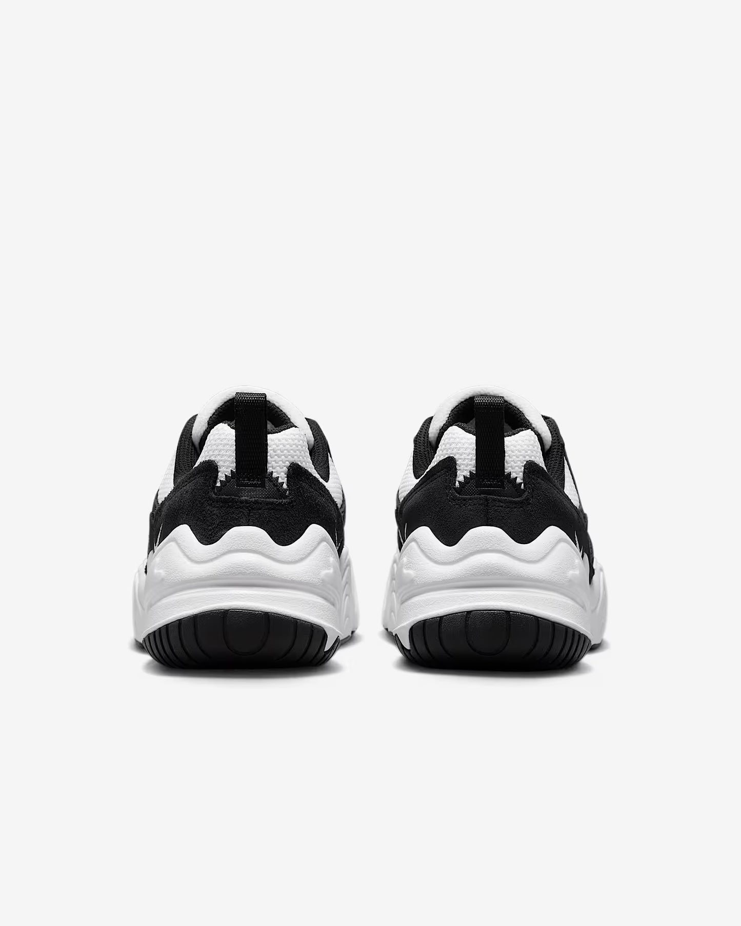 Nike Tech Hera “Black/White”