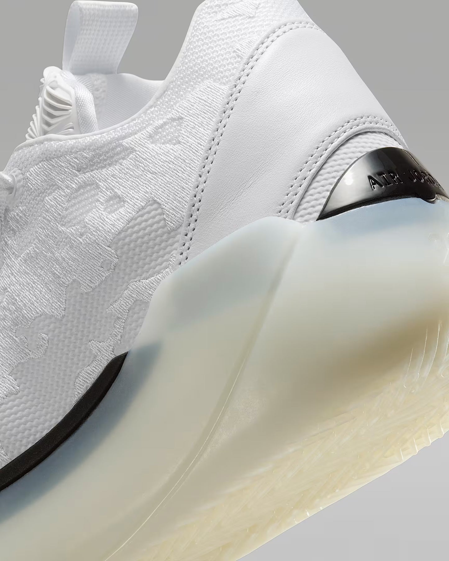 Jordan 39 “Sol”