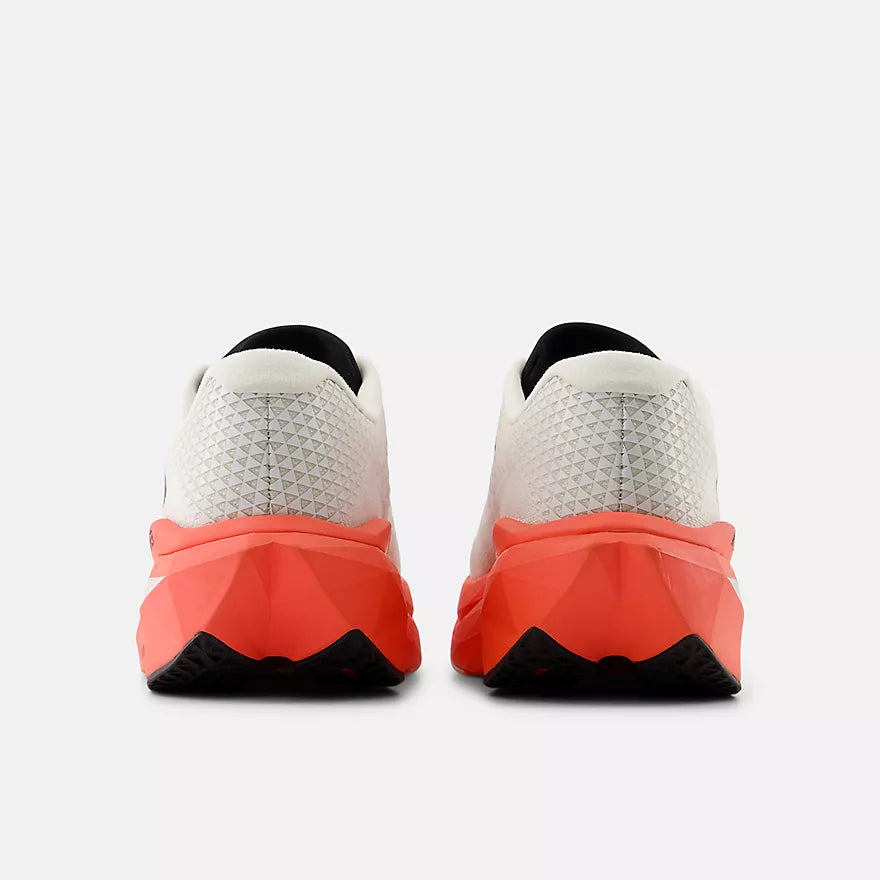 New Balance FuelCell SuperComp Trainer V3 “Urgent Red”