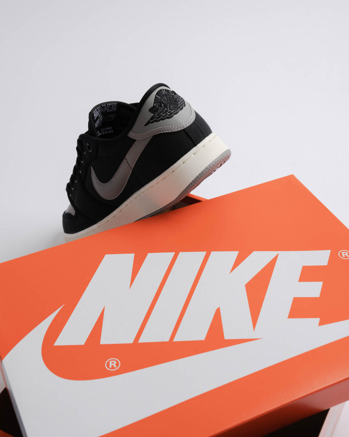 Jordan KO 1 Low “Shadow”