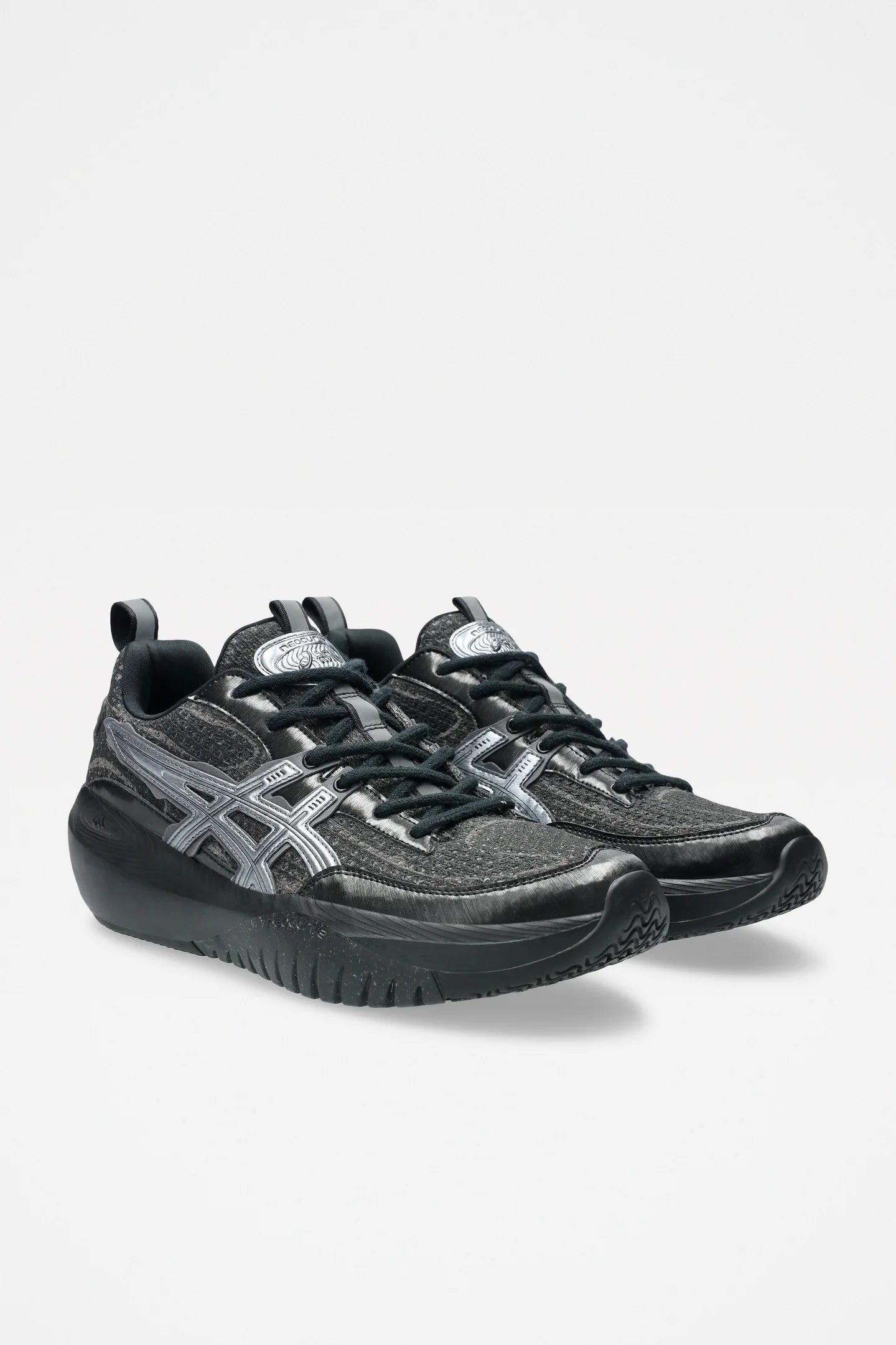 Asics Neocurve “Black”