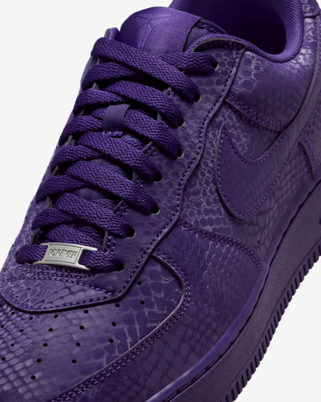 Nike x Kobe Bryant Air Force 1 Low Protro “Court Purple”
