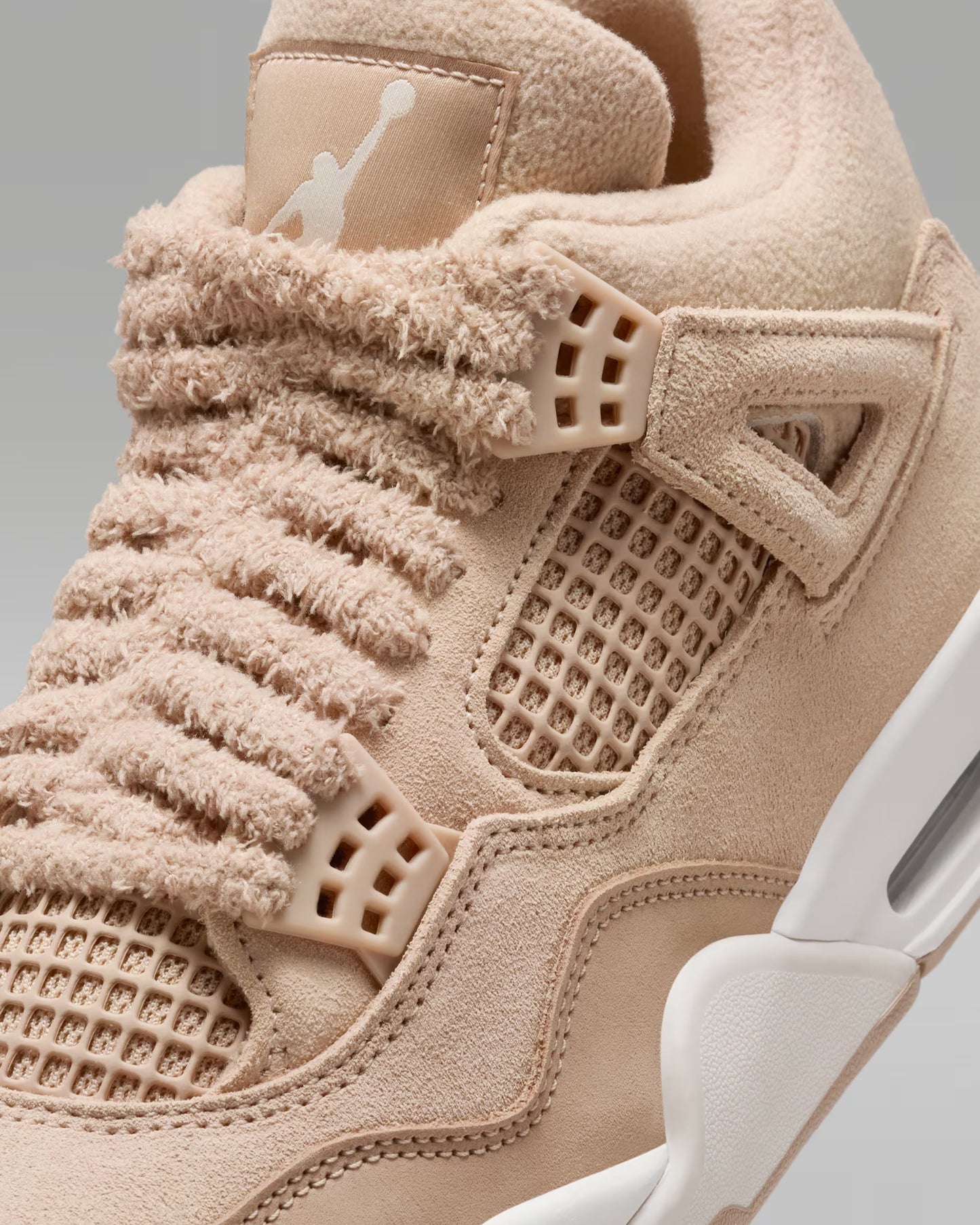Jordan 4 Retro “Cozy Girl”