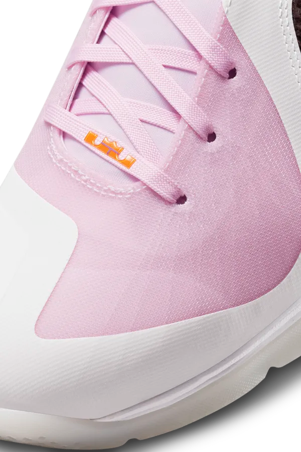 Nike LeBron Retro IX QS “Austin Powers”