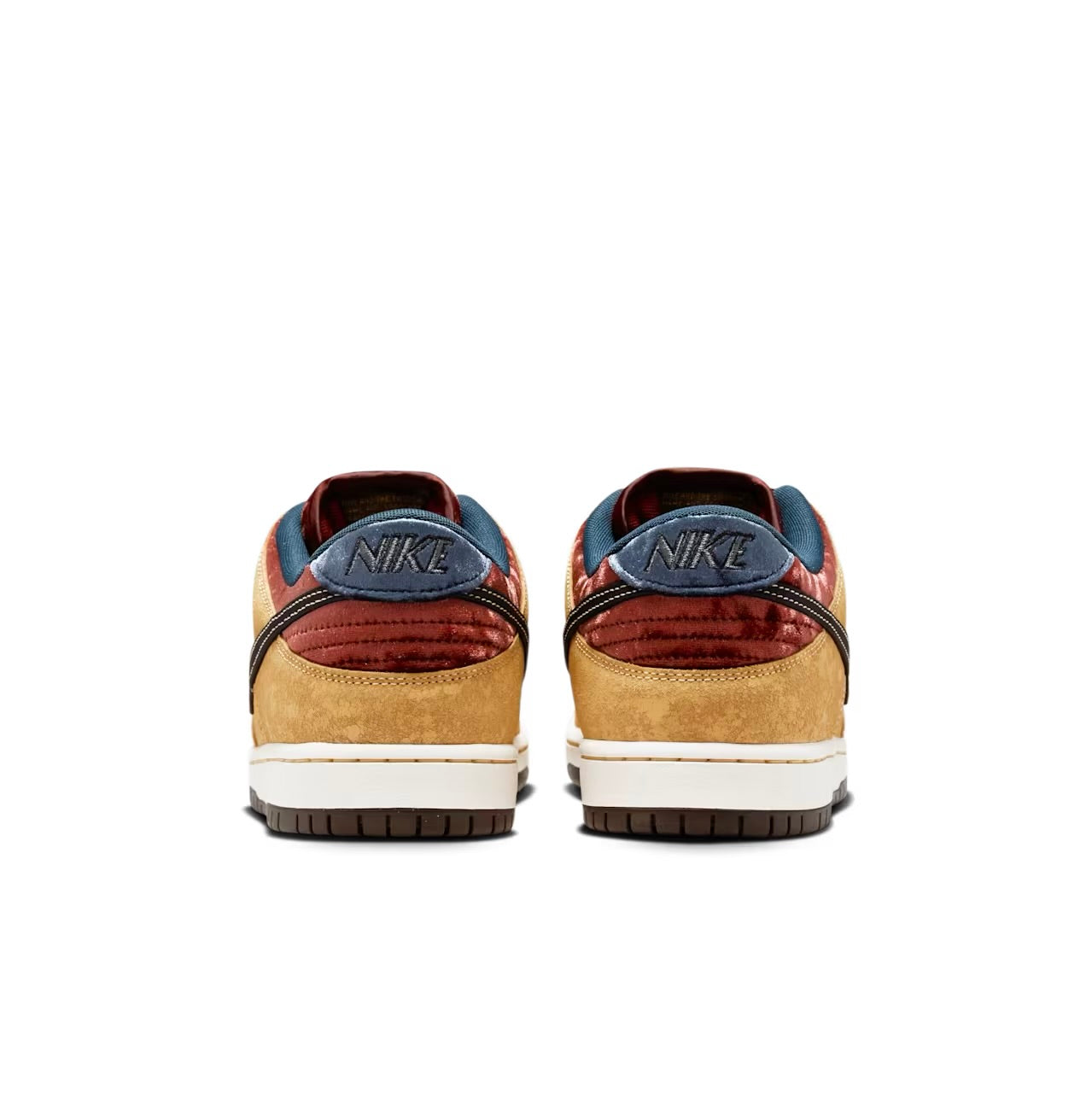 Nike SB Dunk Low Pro “City of Cinema”
