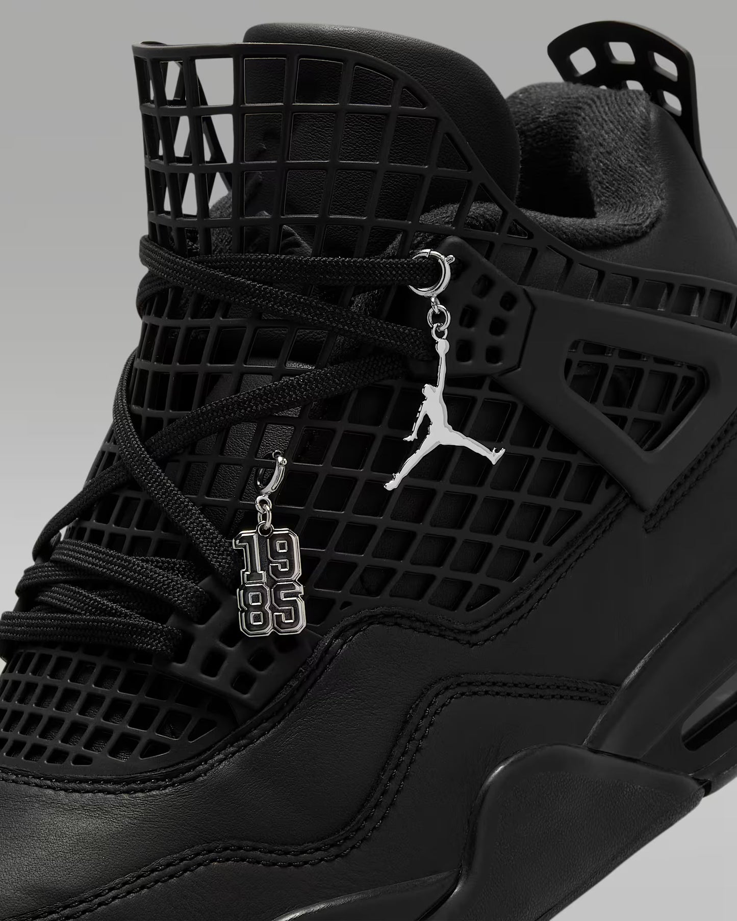 Jordan 4 NET “Black”