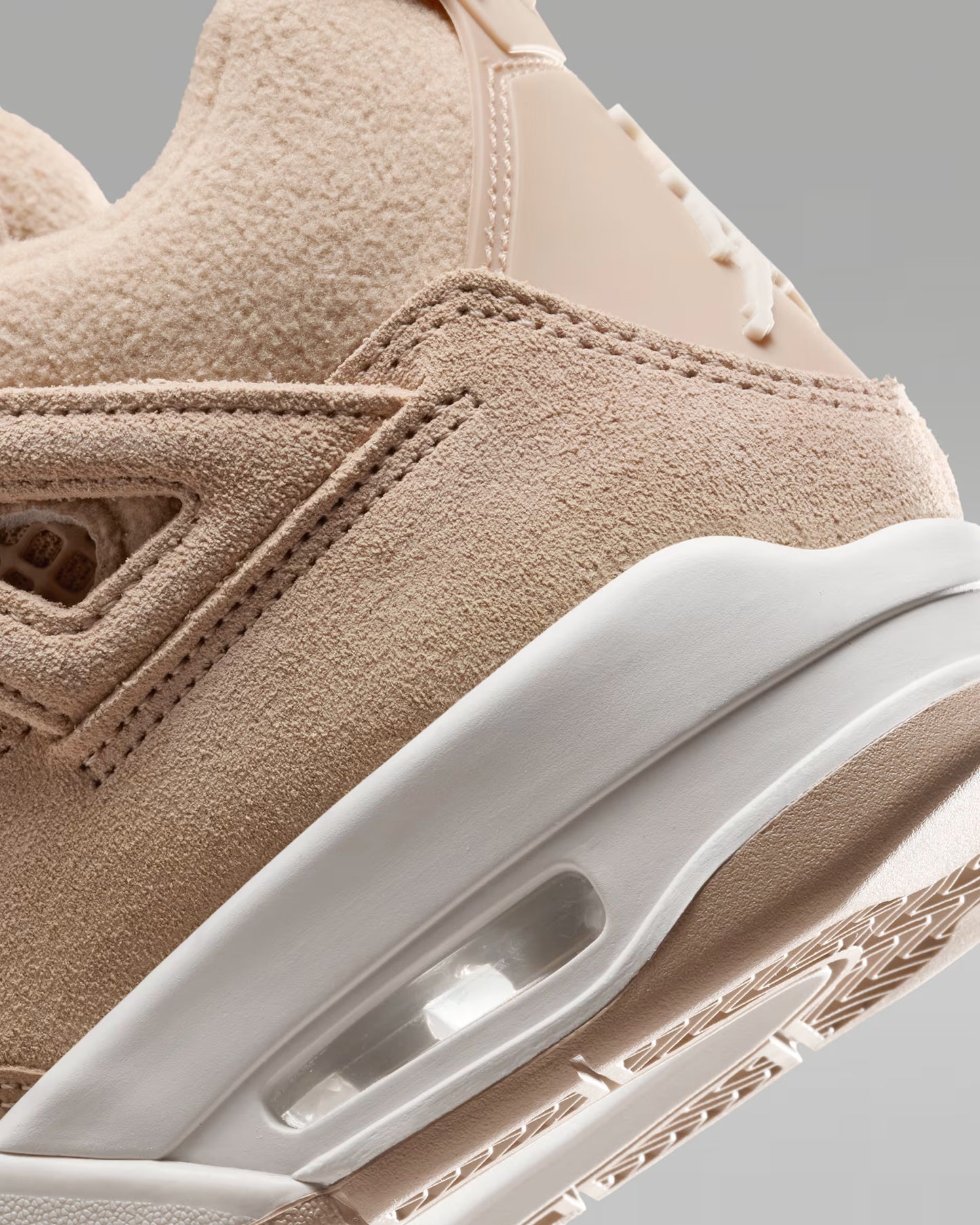 Jordan 4 Retro “Cozy Girl”