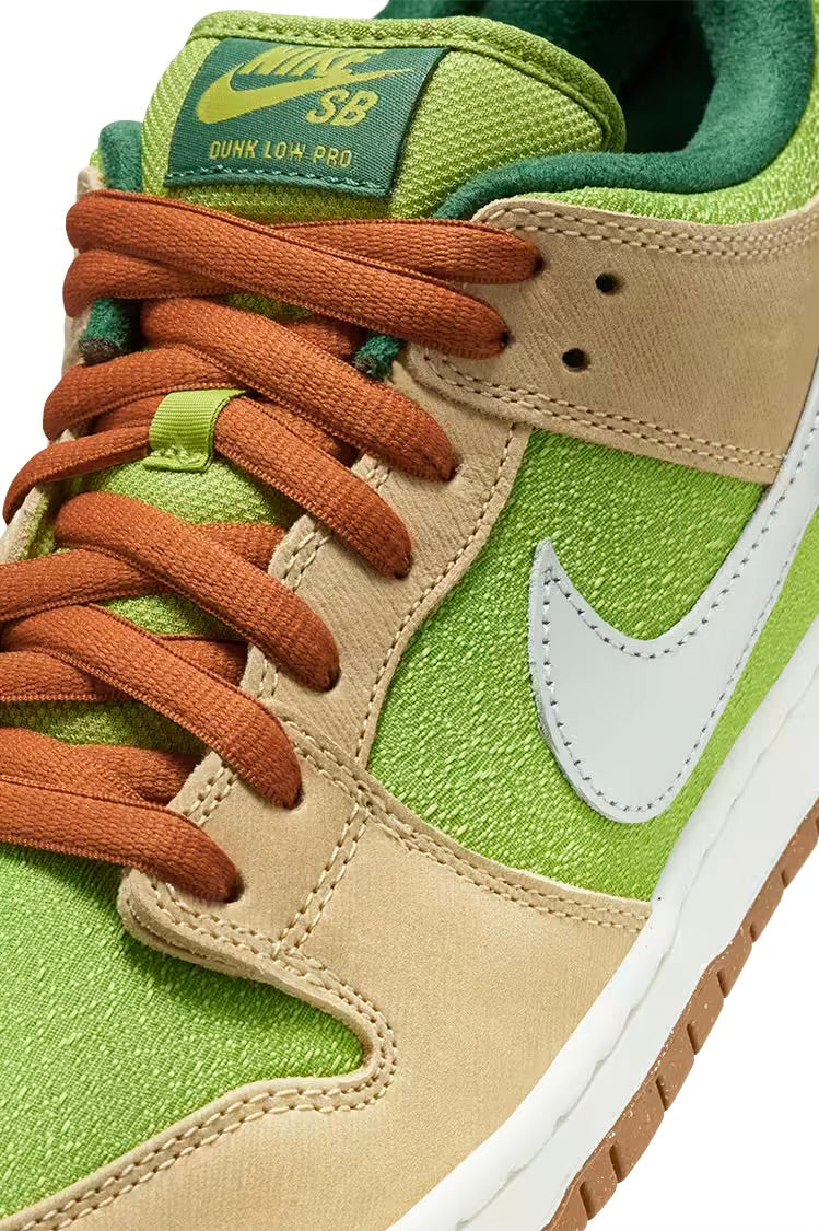 Nike SB Dunk Low “Escargot”