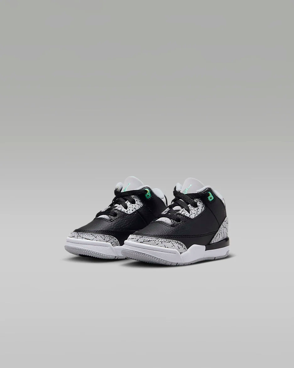 Jordan 3 Retro “Green Glow”