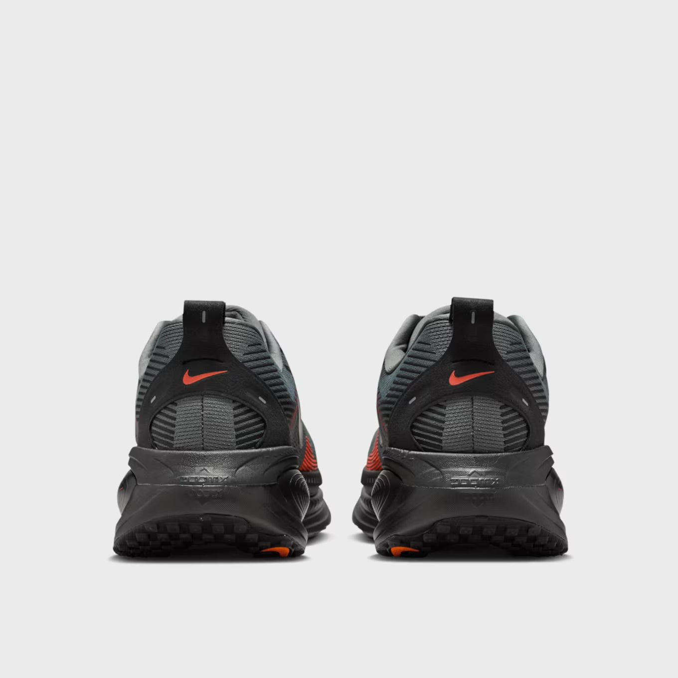Nike Zoom Vomero 18 “Total Orange”