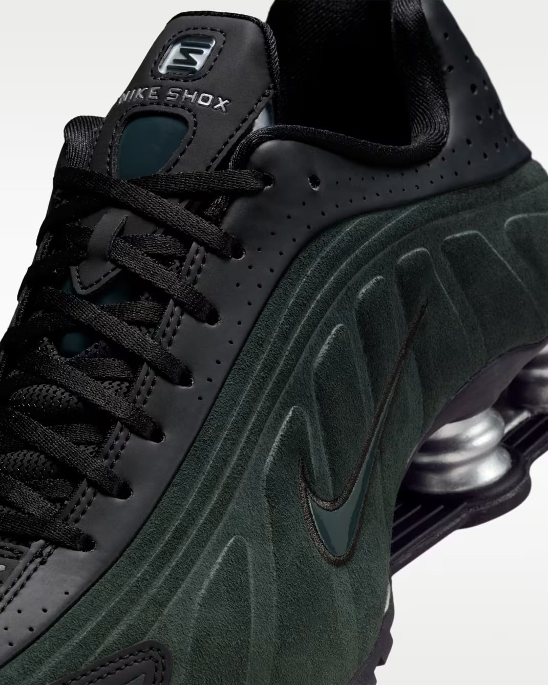 Nike Shox R4 “Black Suede”