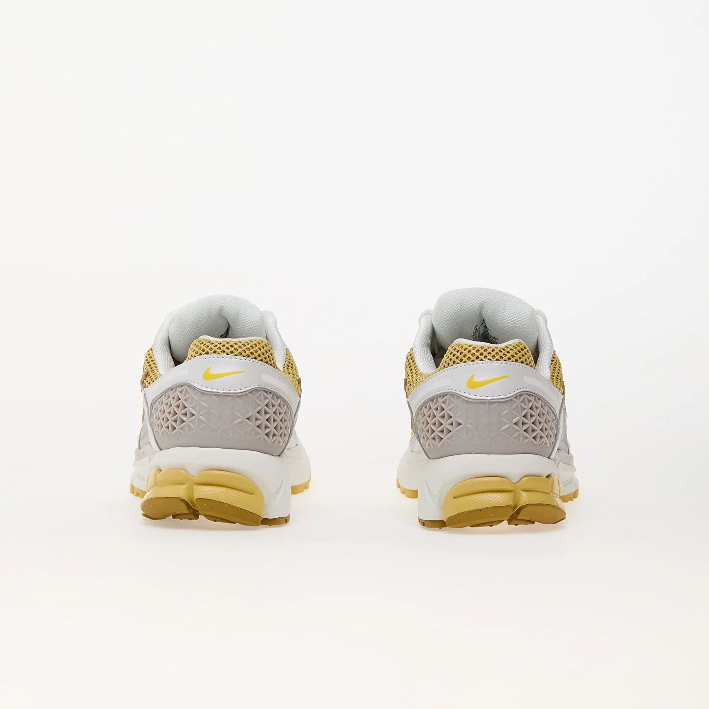 Nike Zoom Vomero 5 “Bronzine”
