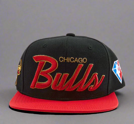 Mitchell & Ness NBA Bulls 75th Gold Snapback