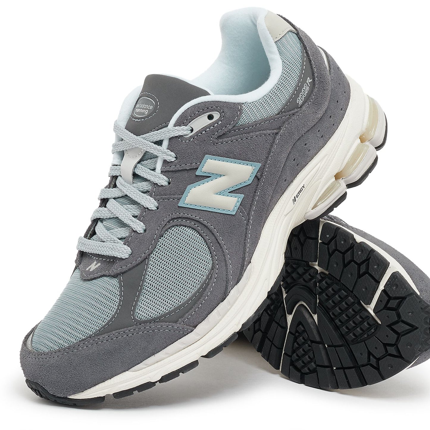 New Balance M2002 “Grey”