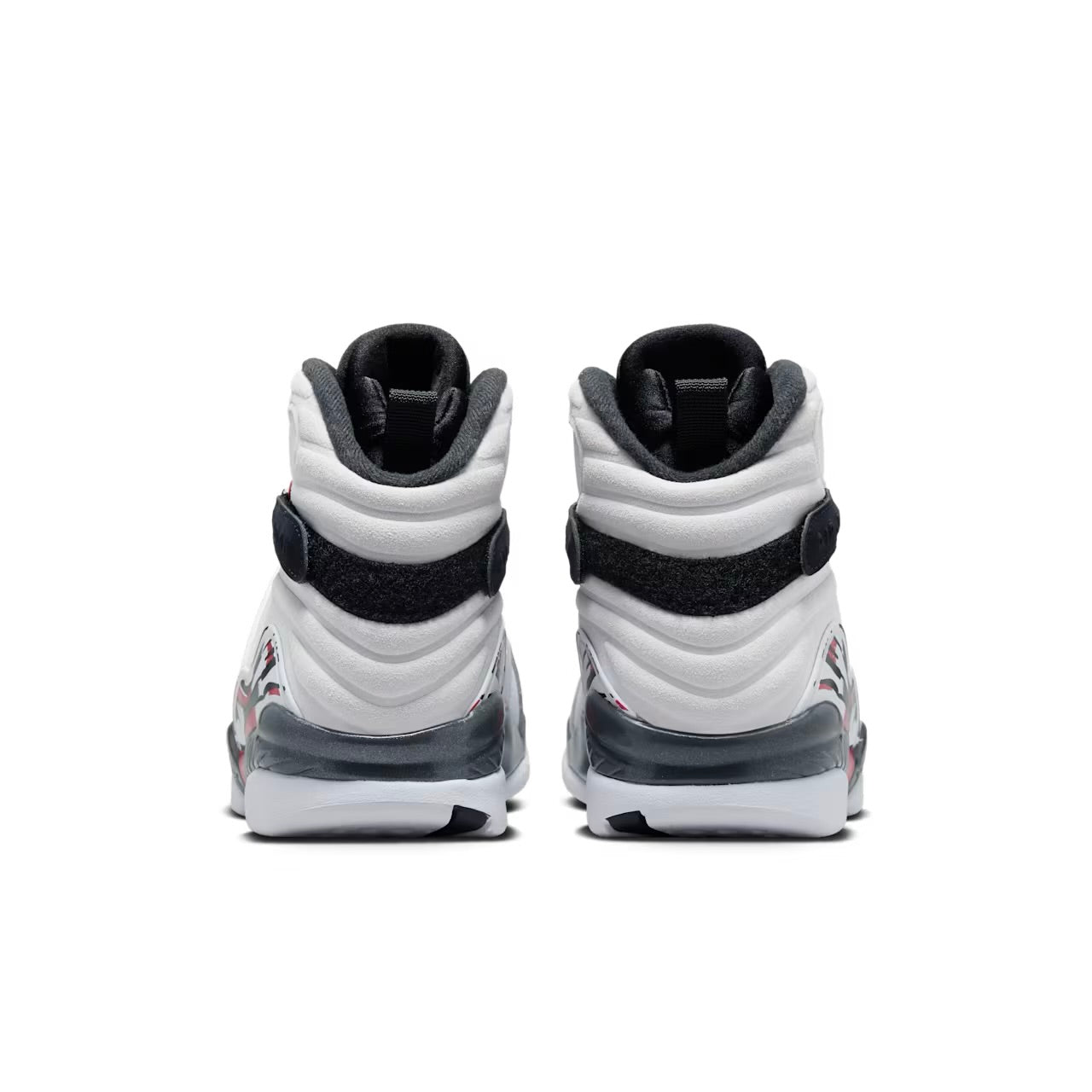 Jordan 8 Retro “Bugs Bunny”