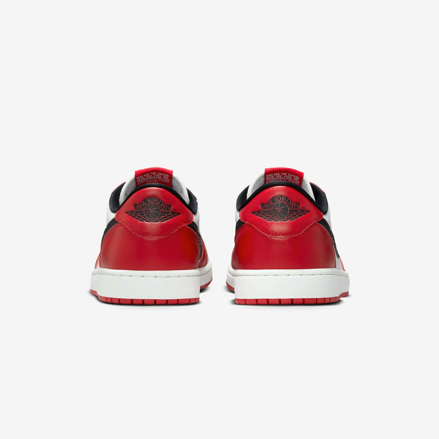 Jordan 1 Retro Low OG "Chicago"