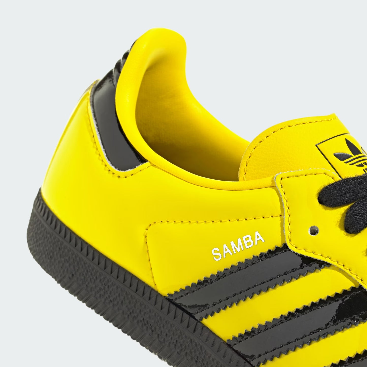 Adidas Samba OG “Bruce Lee”