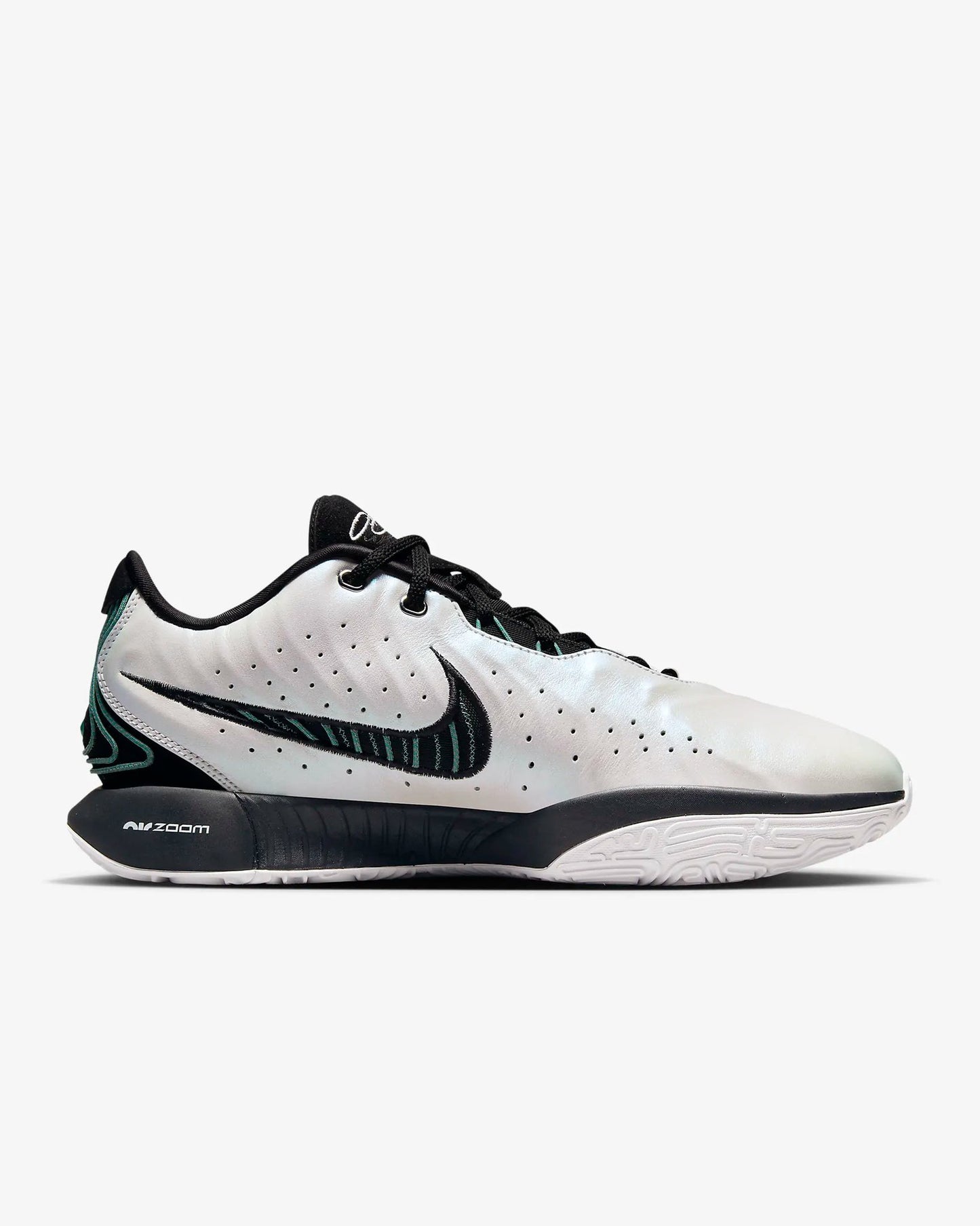 Nike LeBron 21 “Conchiolin”