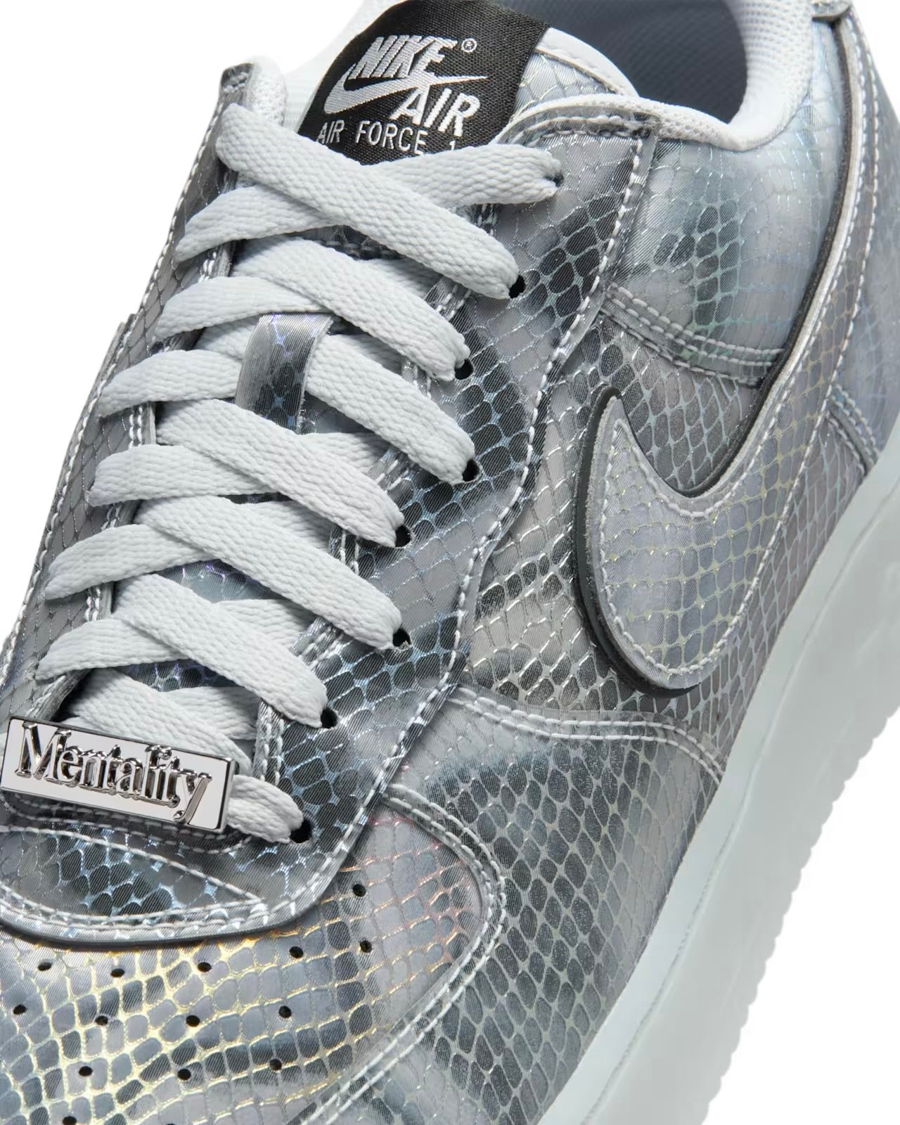 Nike x Kobe Air Force 1 Low Protro “Lenticular”