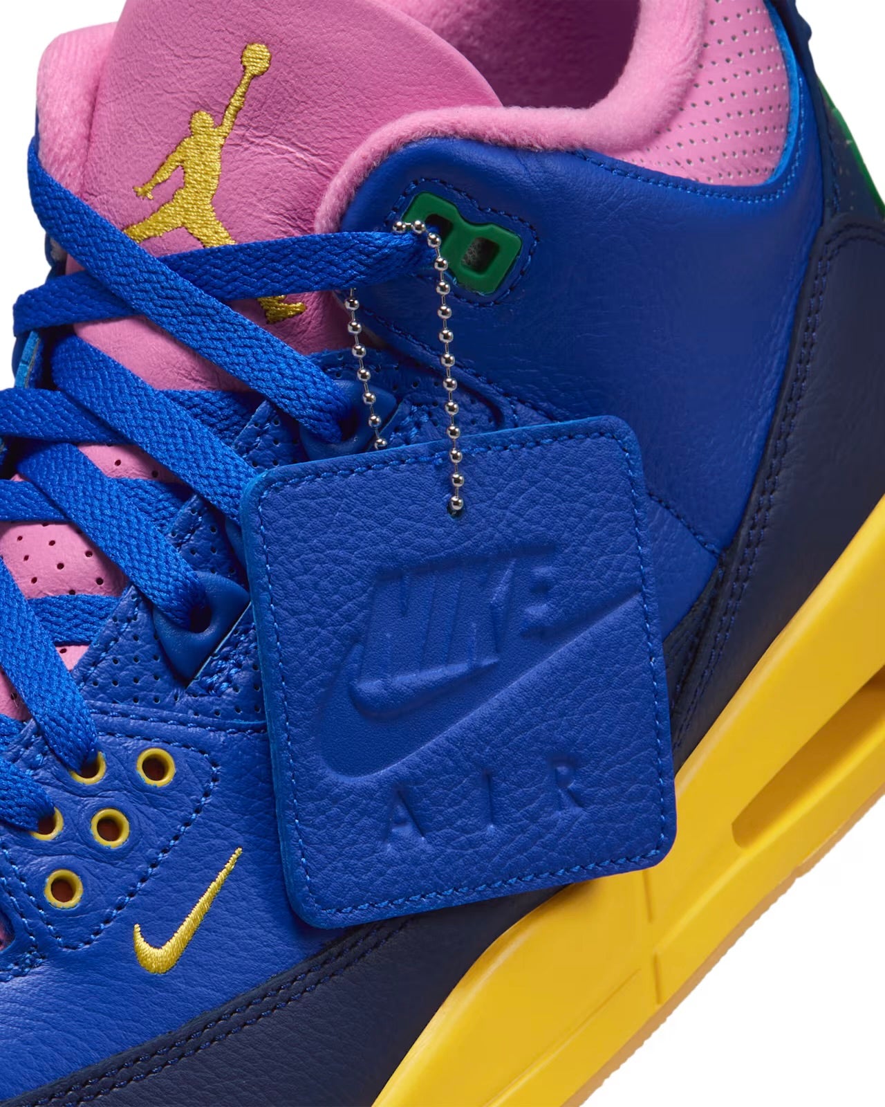 Jordan 3 Retro OG “Brazil”