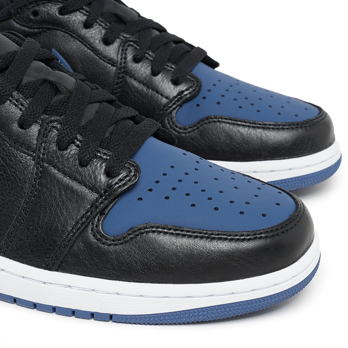 Jordan 1 Low Retro OG “Mystic Navy”