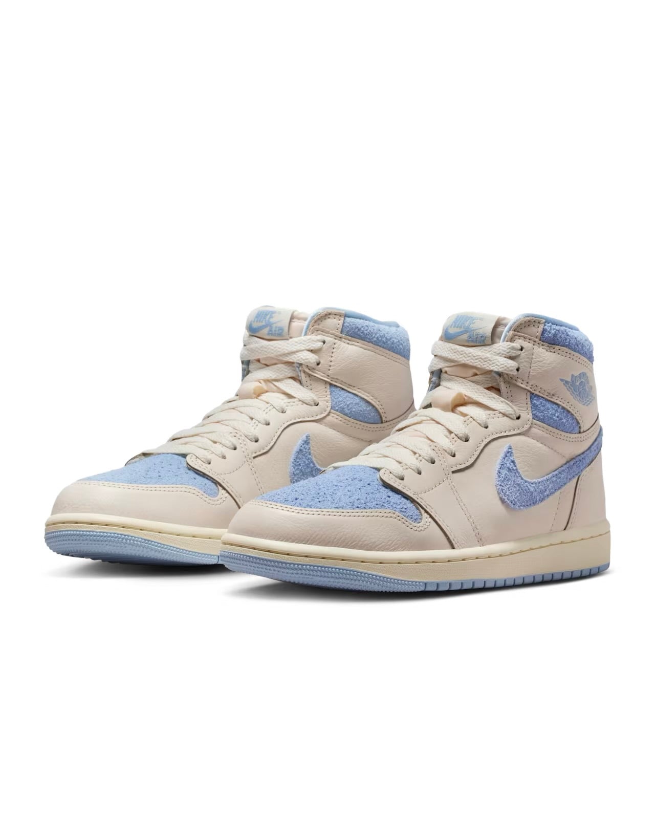 Jordan 1 Retro High OG “Pale Ivory”