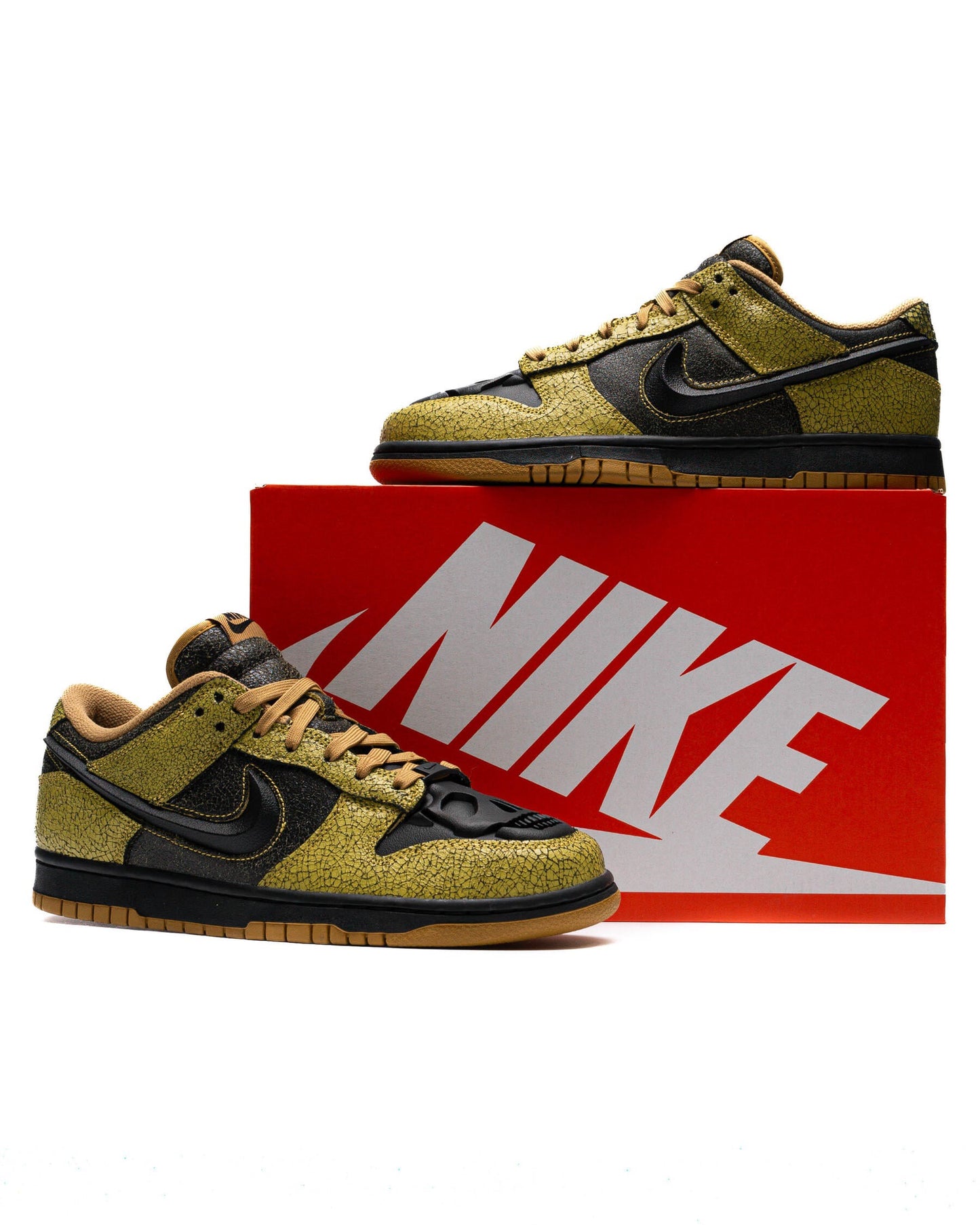 Nike Dunk Low QS “Halloween”